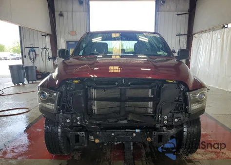 2021 Ram 1500 Classic Slt z USA, uszkodzony, nr VIN 1C6RR7GG9MS526587